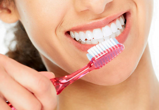 Comment faire de Bons Soins Bucco-Dentaires